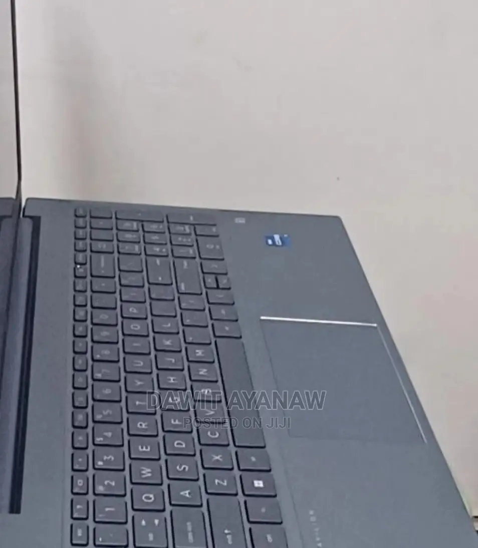 New Laptop HP Pavilion 15 16GB Intel Core I7 SSD 1T