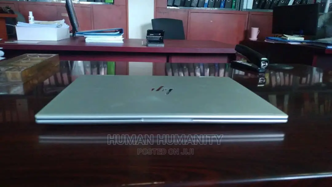 New Laptop HP Envy X360 8GB Intel Core I7 SSD 512GB