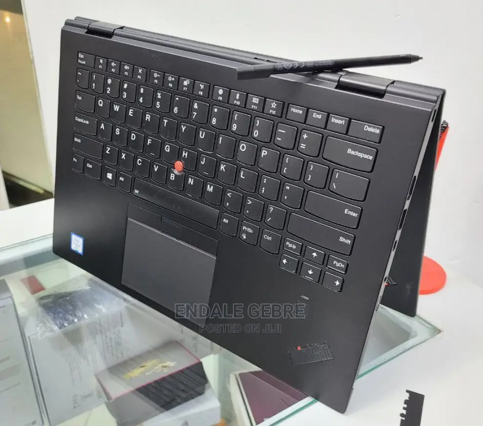 New Laptop Lenovo Thinkpad X1 Yoga 8GB Intel Core I5 SSD 512GB