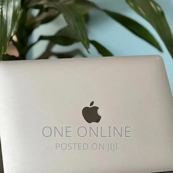 New Laptop Apple MacBook Air 2020 M1 8GB AMD Ryzen 5 SSD 256GB