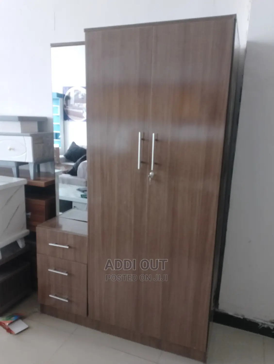 Cupboard/ቁምሳጥን