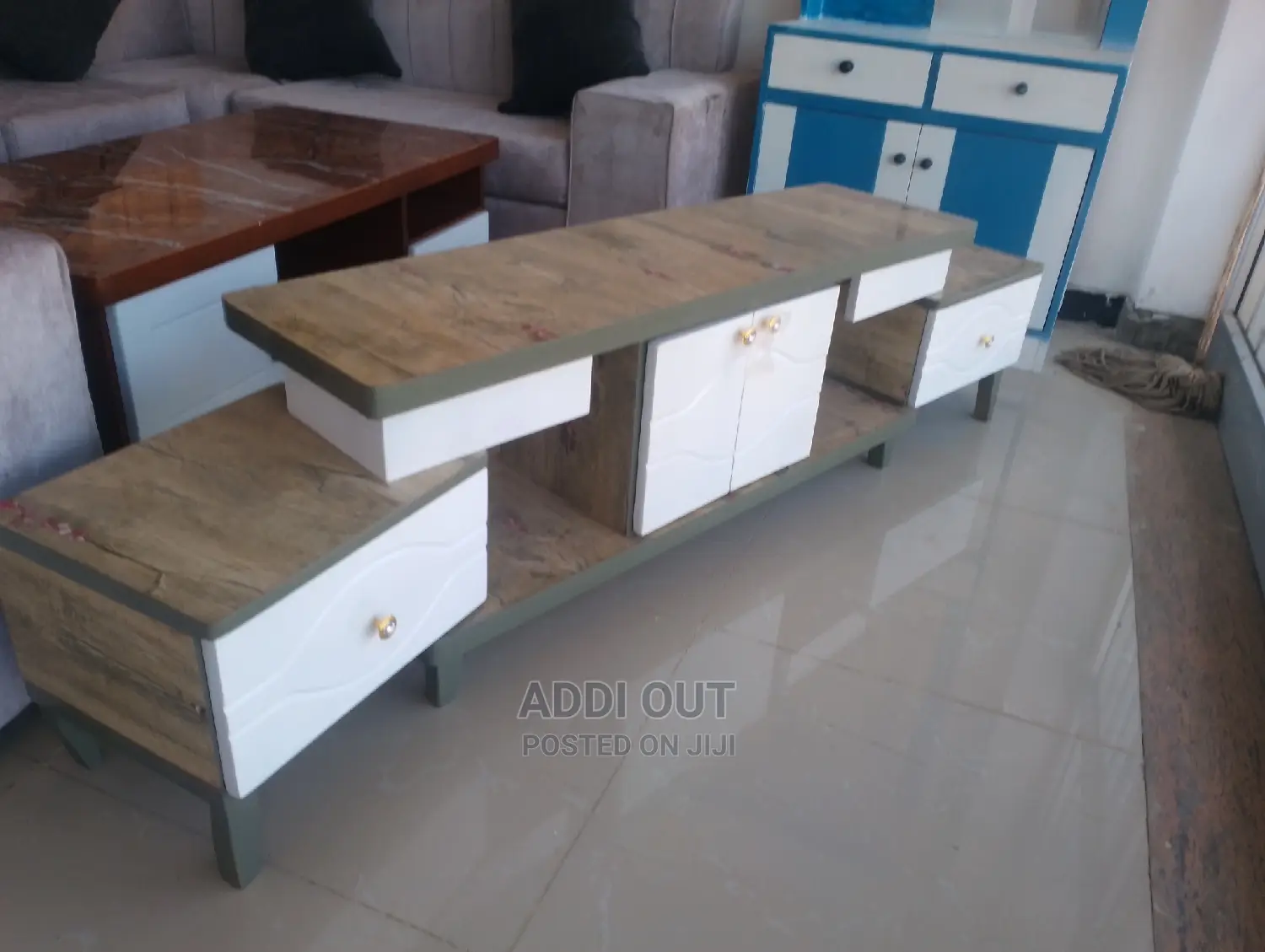 Tv Stands/ቲቪ ማስቀመጫ
