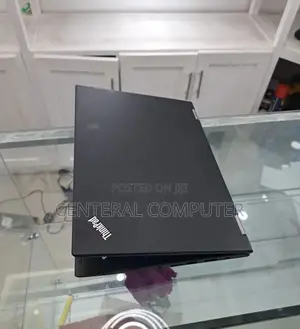 New Laptop Lenovo Yoga 330 8GB Intel Core I5 SSD 512GB