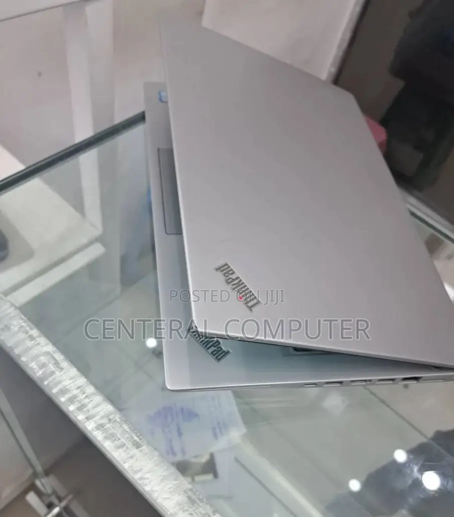 New Laptop Lenovo G770 12GB Intel Core I7 SSD 512GB