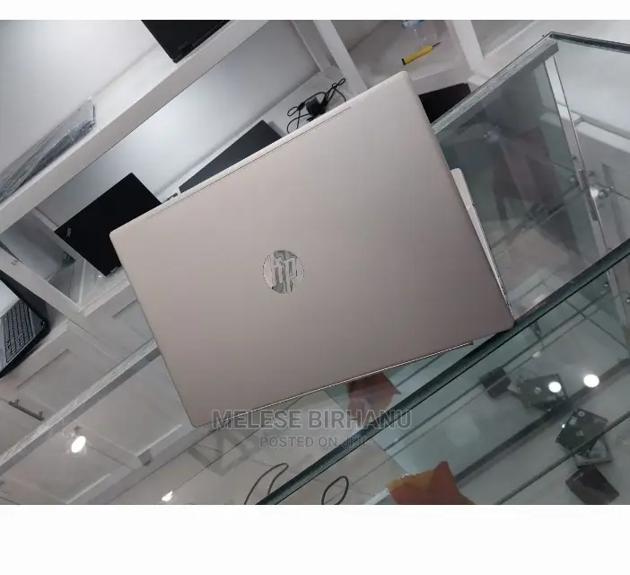 New Laptop HP EliteBook 840 16GB Intel Core I7 SSD 256GB