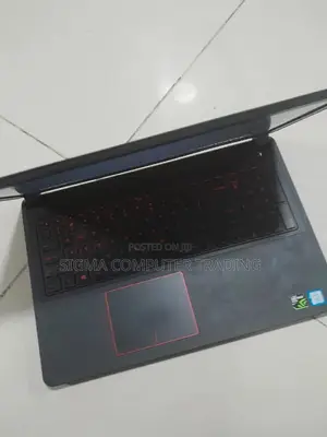 New Laptop Dell Inspiron 15 8GB Intel Core I5 HDD 1T