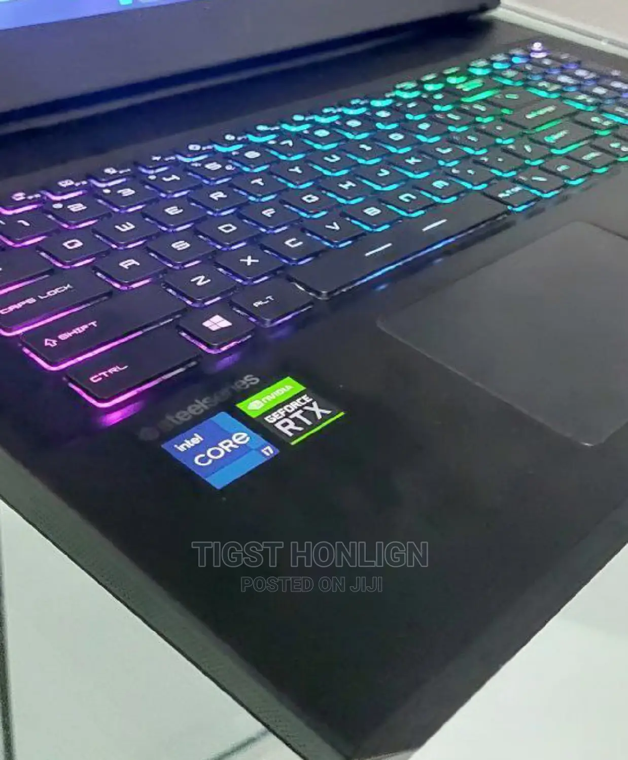 New Laptop MSI GP75 Leopard 16GB Intel Core I7 SSD 1T