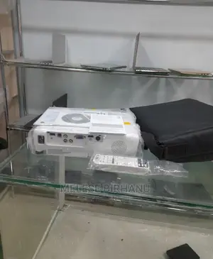 Photo - New Epson Eb-X51 Projector