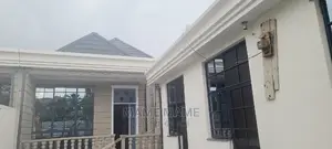 3bdrm Villa in Addis Abeba, Bole for sale