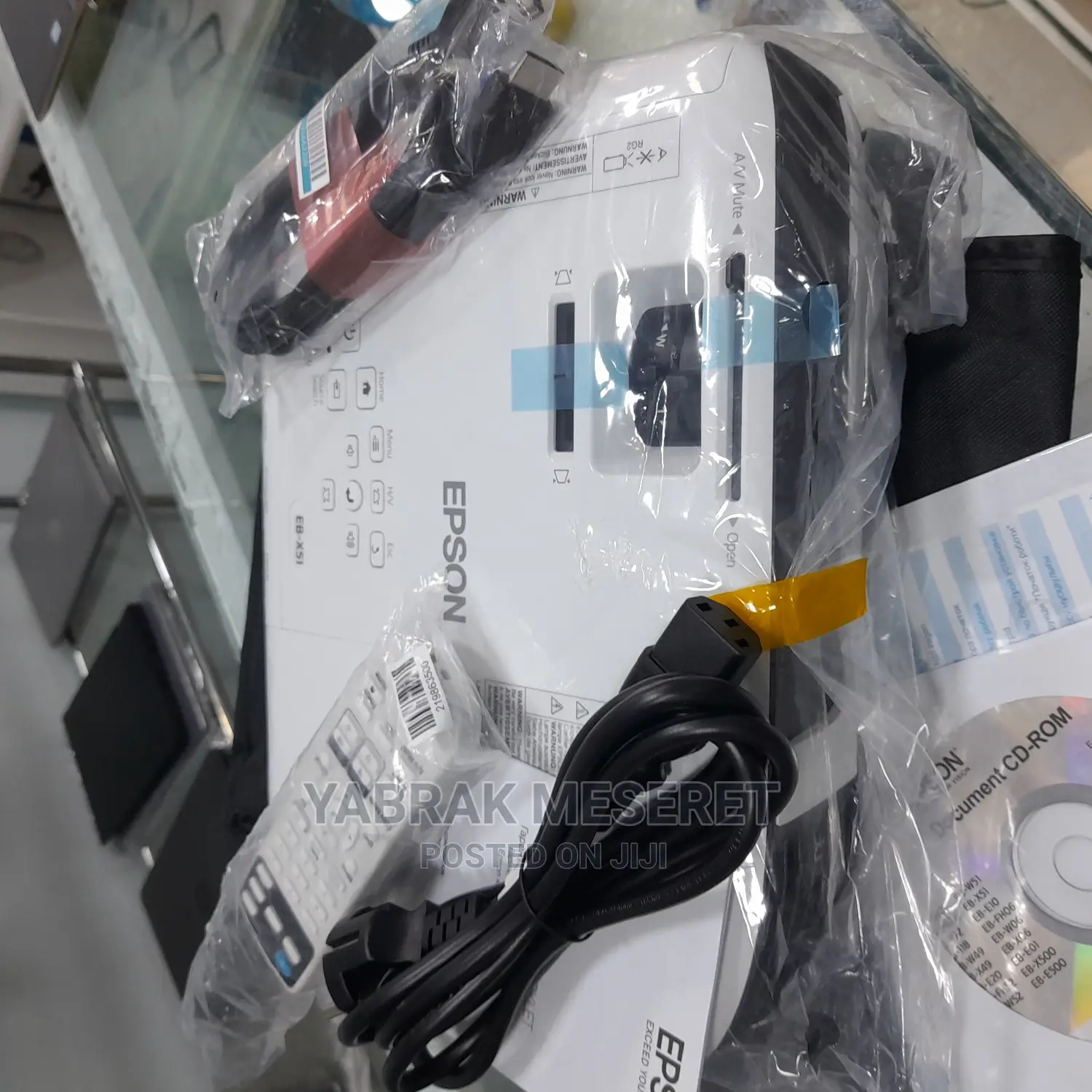 Brand New Epson Eb-X51 Projector