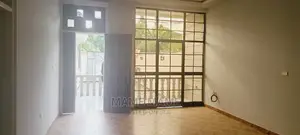 3bdrm Villa in Addis Abeba, Bole for sale