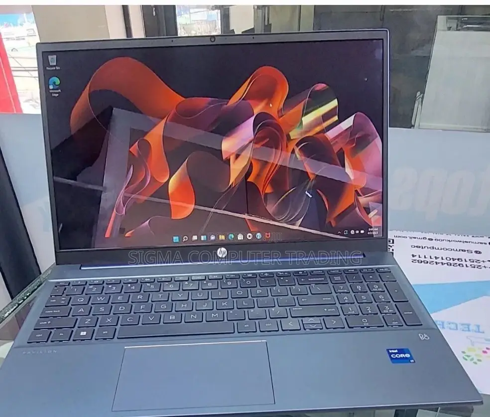 New Laptop HP Pavilion 15 8GB Intel Core I7 SSD 512GB