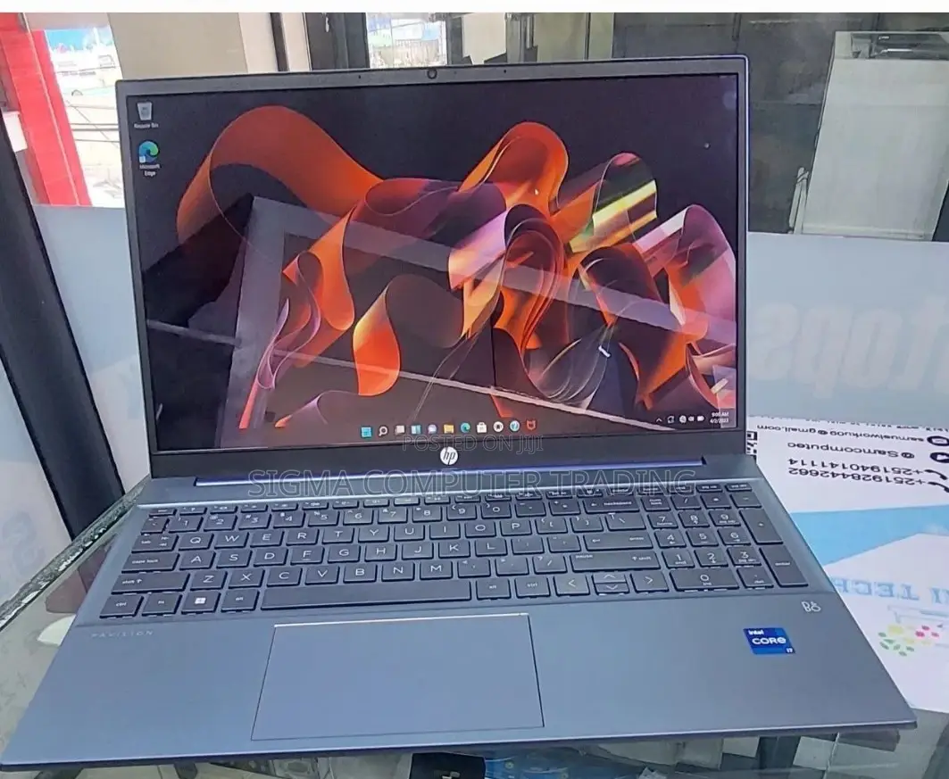 New Laptop HP Pavilion 15 8GB Intel Core I7 SSD 512GB