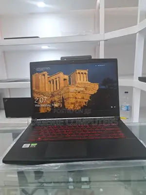 Photo - New Laptop MSI 16GB Intel Core I7 SSD 512GB