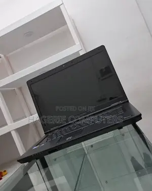 New Laptop Toshiba Satellite C50 8GB Intel Core I5 HDD 1T