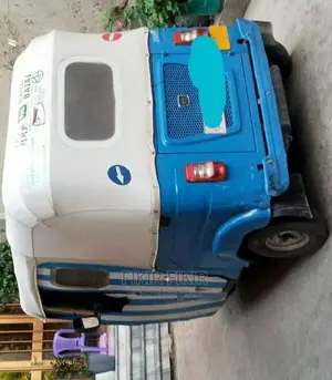 New Bajaj RE 2018 Beige