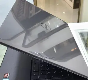 New Laptop Dell Inspiron 15 8GB Intel Core I5 SSD 1T