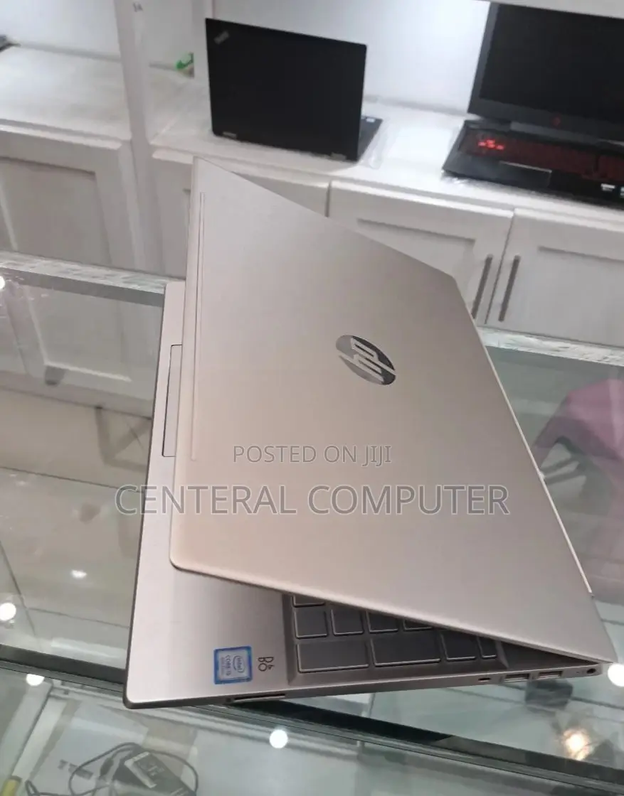 New Laptop HP Pavilion Dv5T 8GB Intel Core I7 HDD 1T