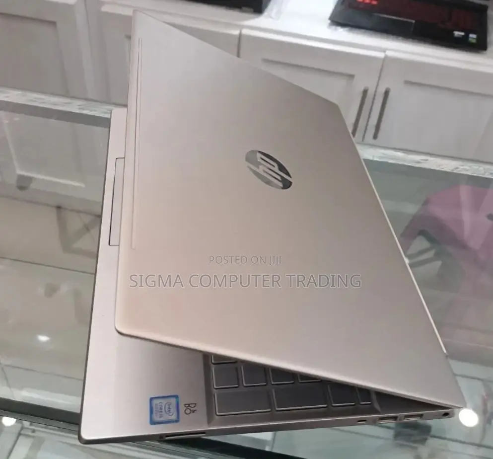 New Laptop HP Pavilion 15 8GB Intel Core I5 HDD 1T