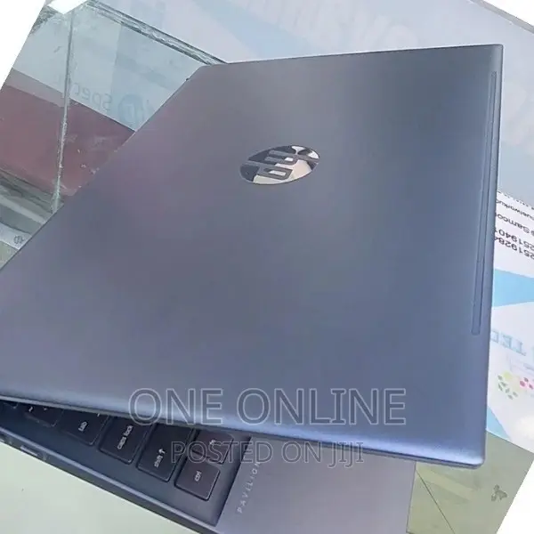 New Laptop HP Pavilion 15 8GB Intel Core I7 SSD 512GB