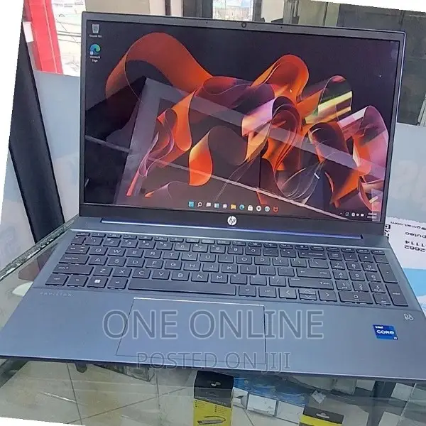 New Laptop HP Pavilion 15 8GB Intel Core I7 SSD 512GB