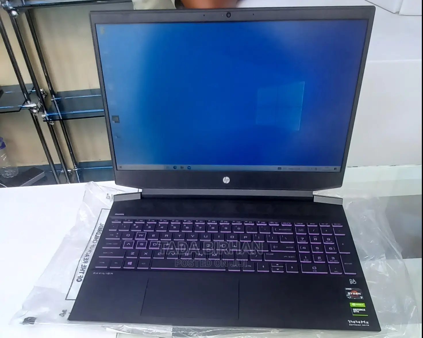 New Laptop HP Pavilion 15 8GB AMD Ryzen 7 SSD 512GB