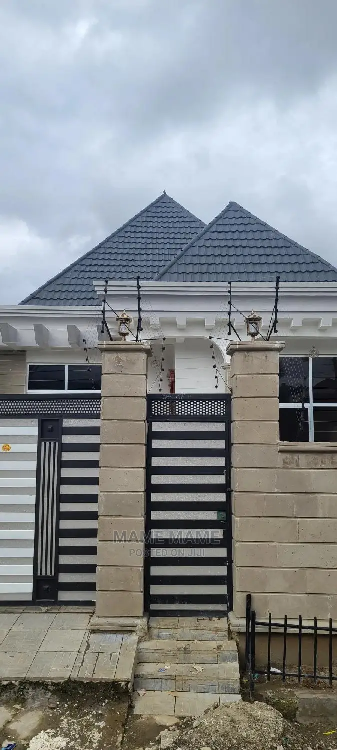 4bdrm Villa in Addis Abeba, Yeka for sale