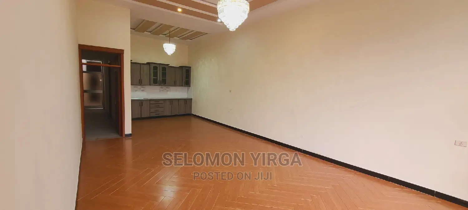 3bdrm Villa in Adidis Abba, Bole for sale