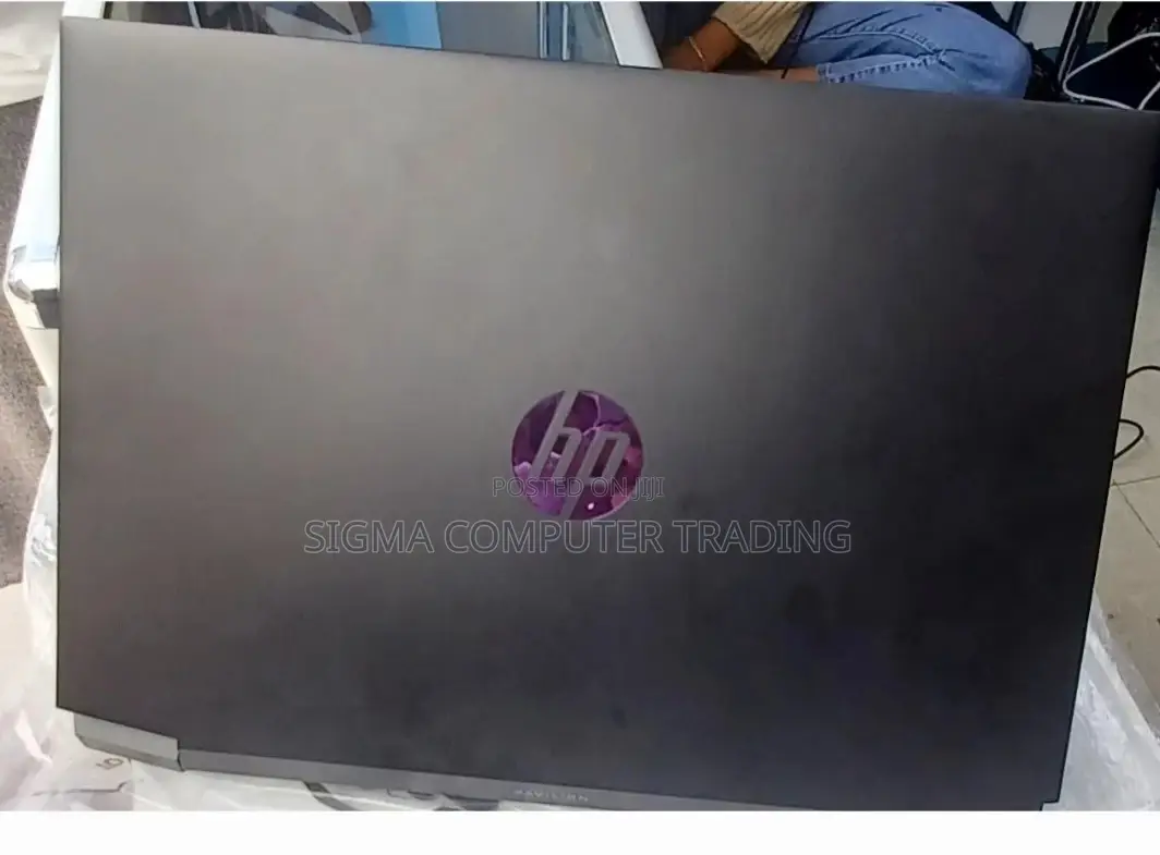 New Laptop HP Pavilion 15 8GB AMD Ryzen 7 SSD 512GB