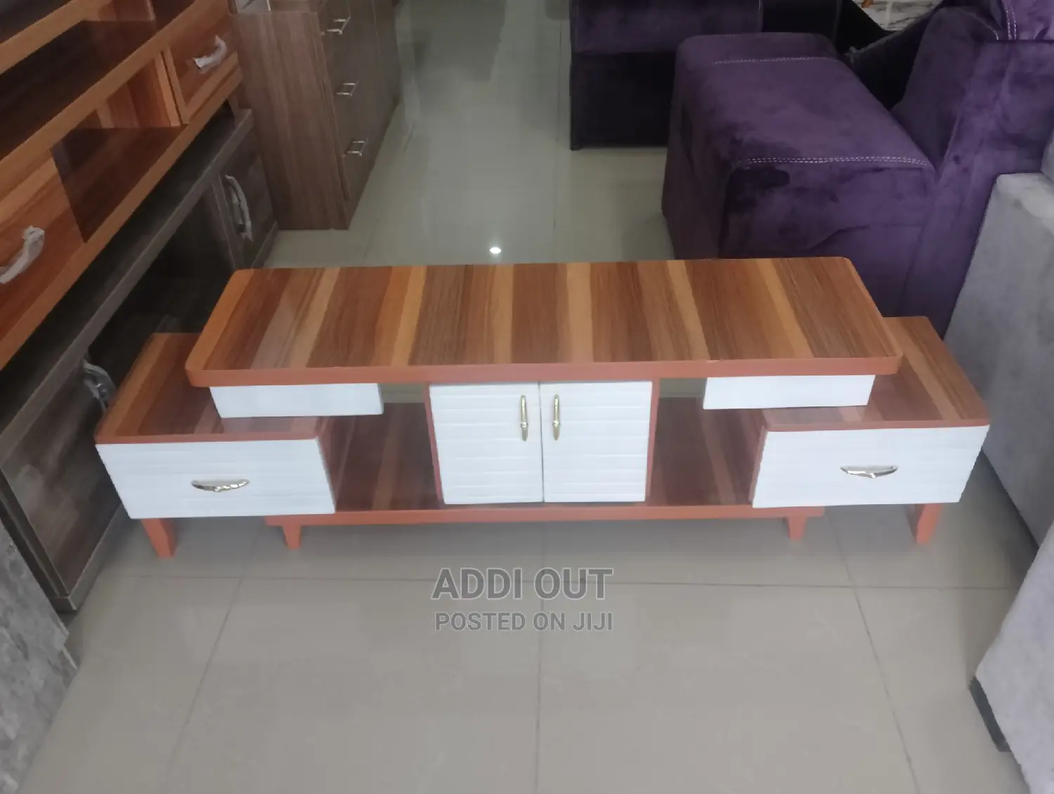 Tv Stand/ቲቪ ማስቀመጫ