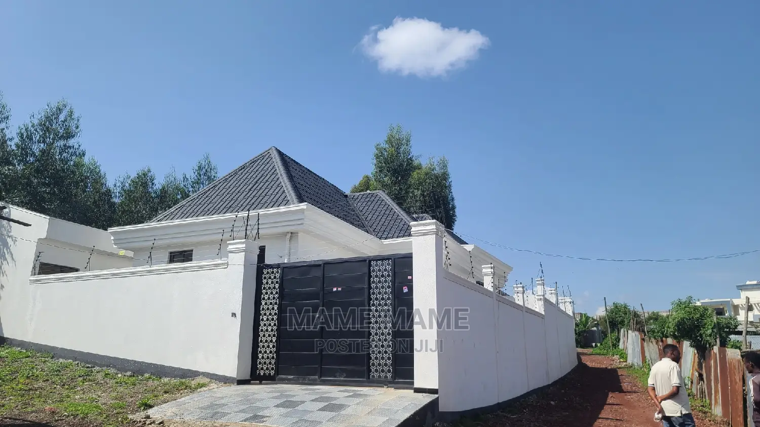 6bdrm Villa in Addis Abeba, Bole for sale
