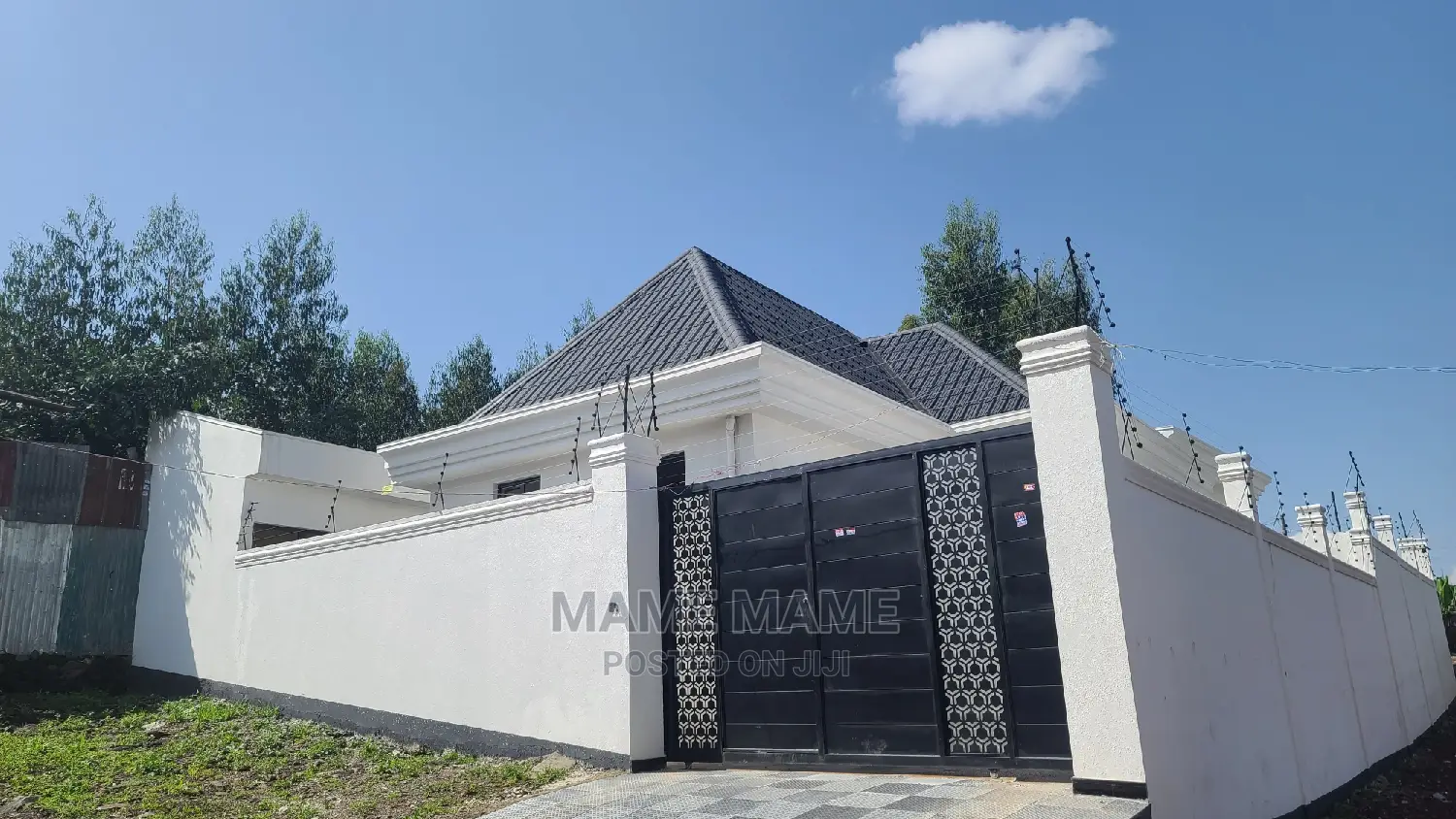 6bdrm Villa in Addis Abeba, Bole for sale