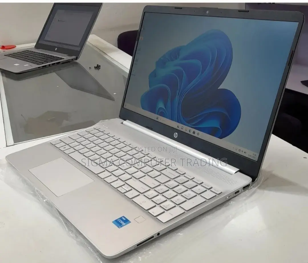 New Laptop HP Stream Notebook 8GB Intel Core I3 SSD 512GB