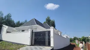 6bdrm Villa in Addis Abeba, Bole for sale