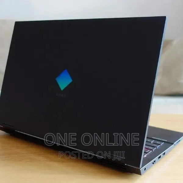 New Laptop HP Omen 15 32GB Intel Core i7 SSD 1T