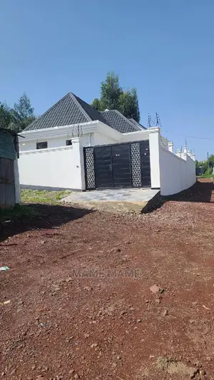 6bdrm Villa in Addis Abeba, Bole for sale