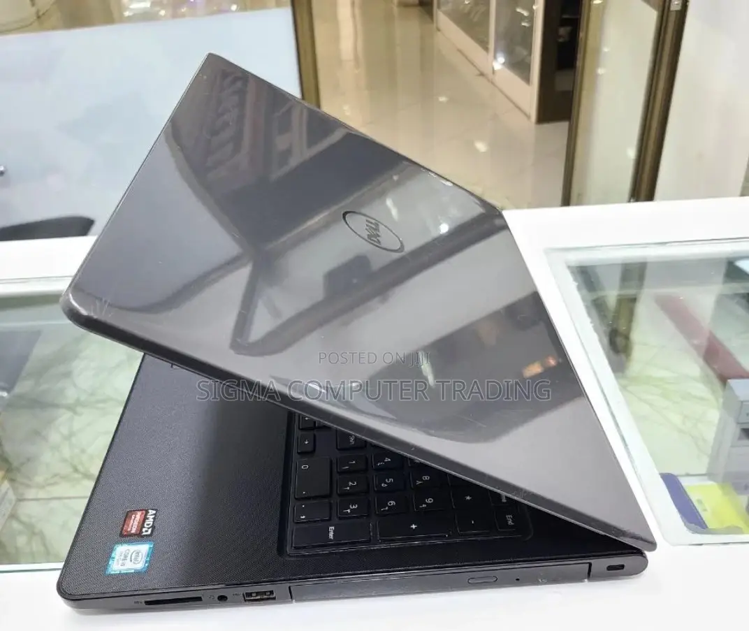 New Laptop Dell Inspiron 15 8GB Intel Core 2 Duo HDD 1T