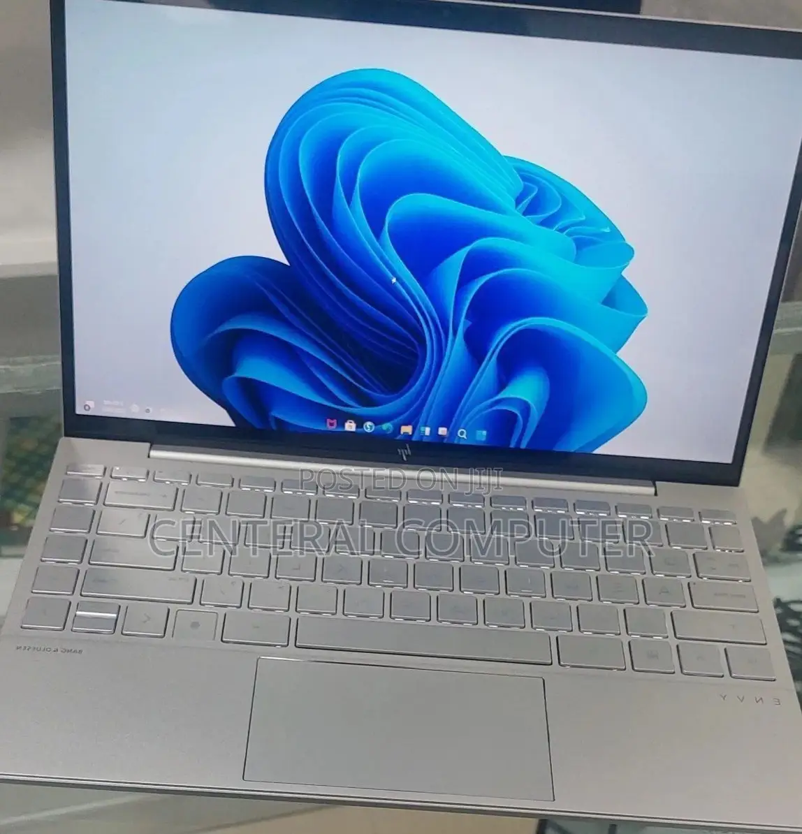 New Laptop HP Envy K101tx 16GB Intel Core I7 SSD 1T