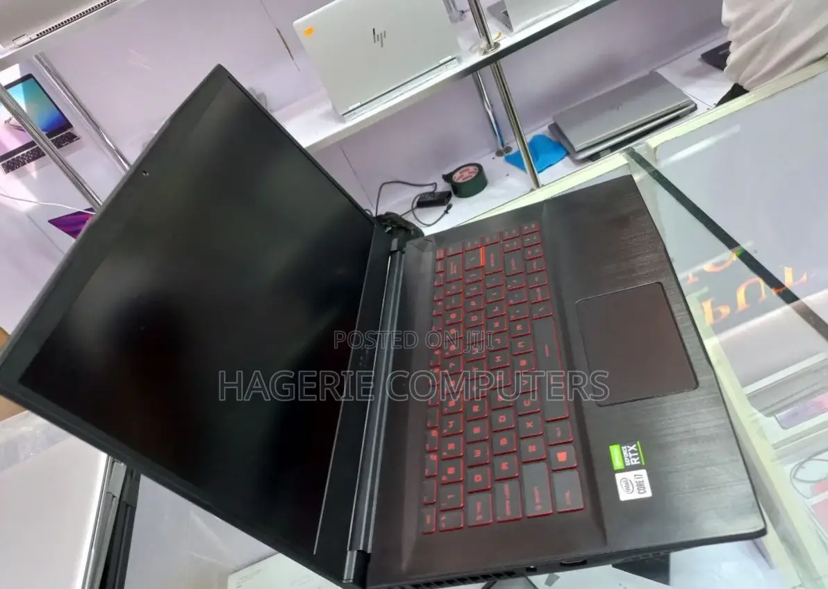 New Laptop MSI GF75 Thin 16GB Intel Core I7 SSD 512GB