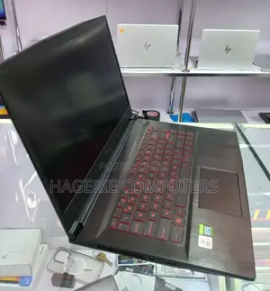 New Laptop MSI GF75 Thin 16GB Intel Core I7 SSD 512GB