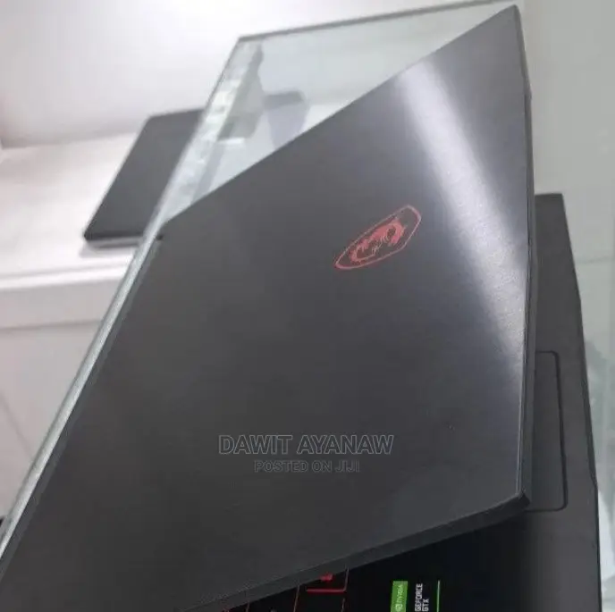 New Laptop MSI GT640 16GB Intel Core I5 SSD 512GB