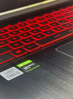 New Laptop MSI GF63 8GB Intel Core I5 SSD 256GB