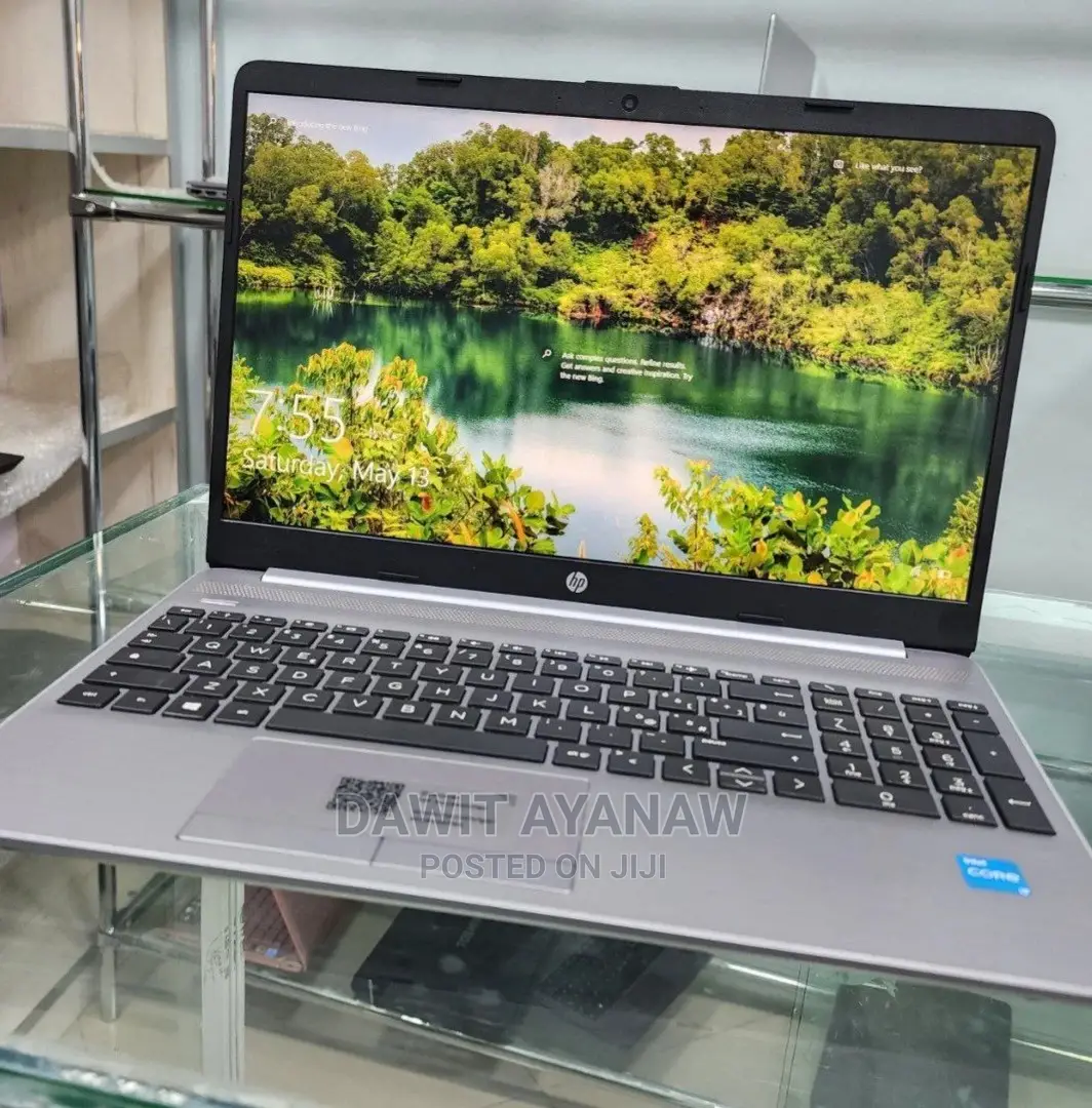 New Laptop HP Stream Notebook 8GB Intel Core I3 HDD 1T