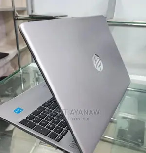 New Laptop HP Stream Notebook 8GB Intel Core I3 HDD 1T