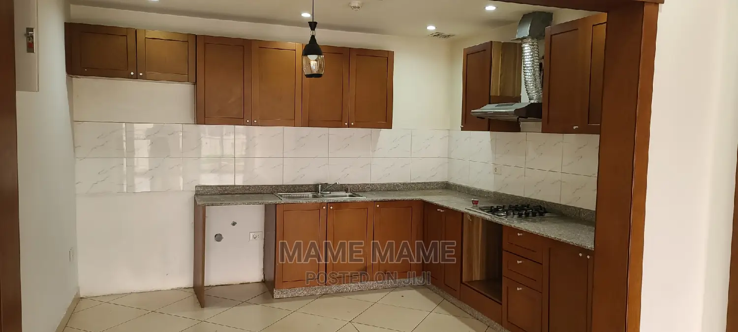 4bdrm Apartment in Addis Abeba, Bole for rent