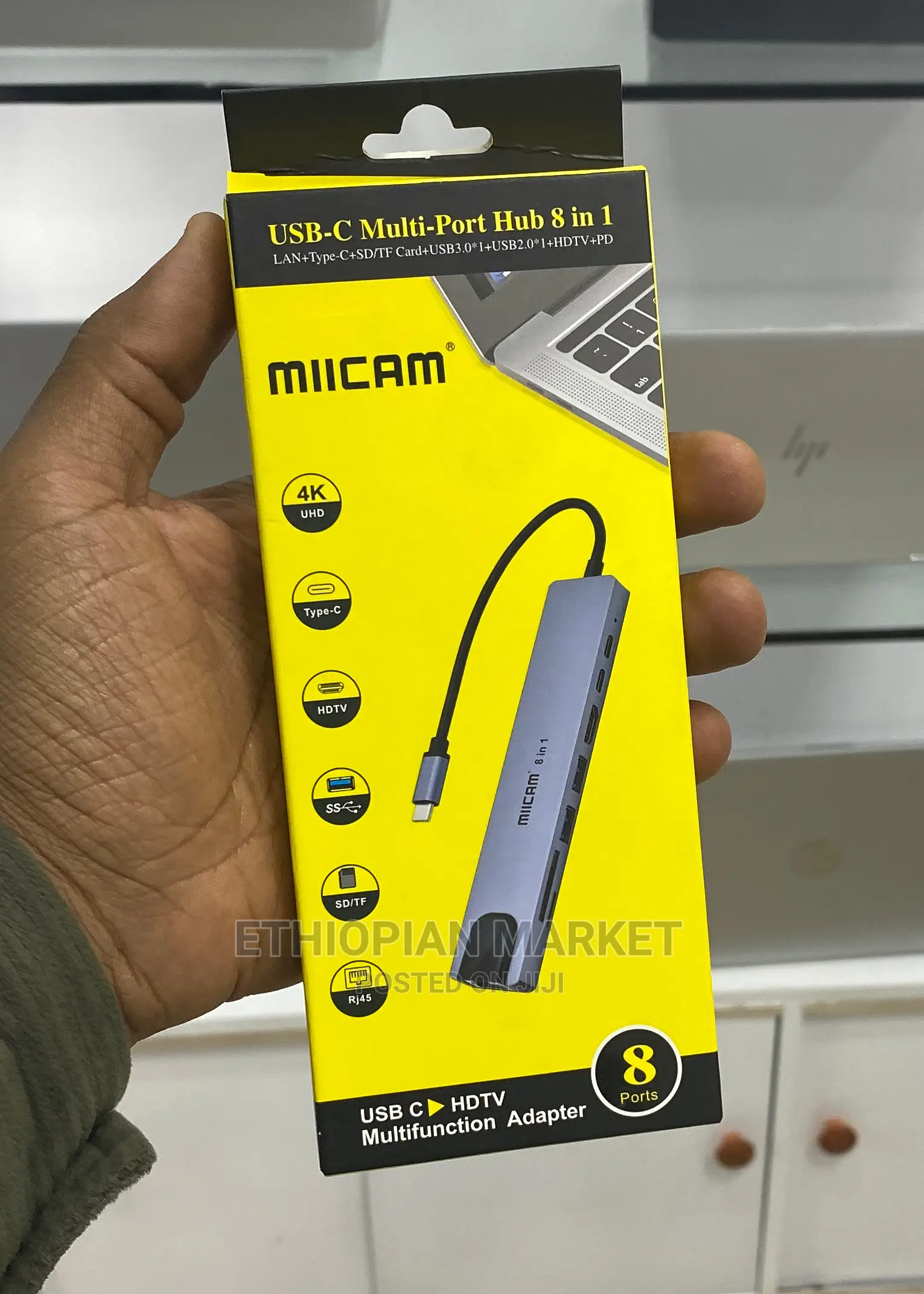 USB-C Multi-Port Hub 8 in 1