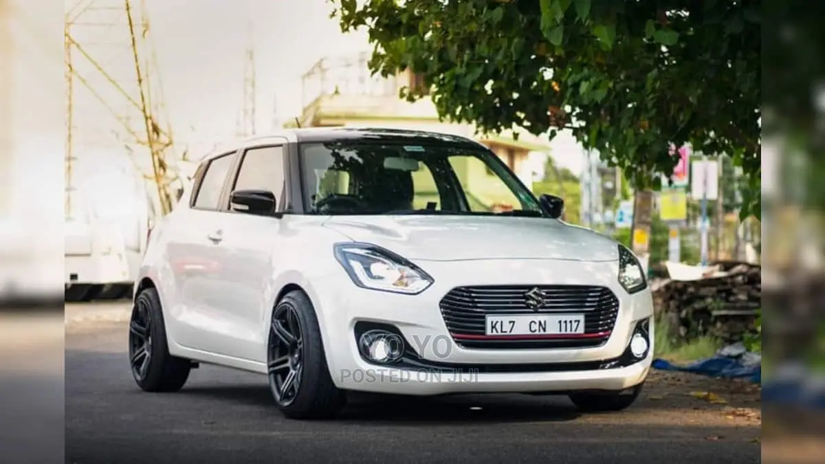 Suzuki Swift 2021 White