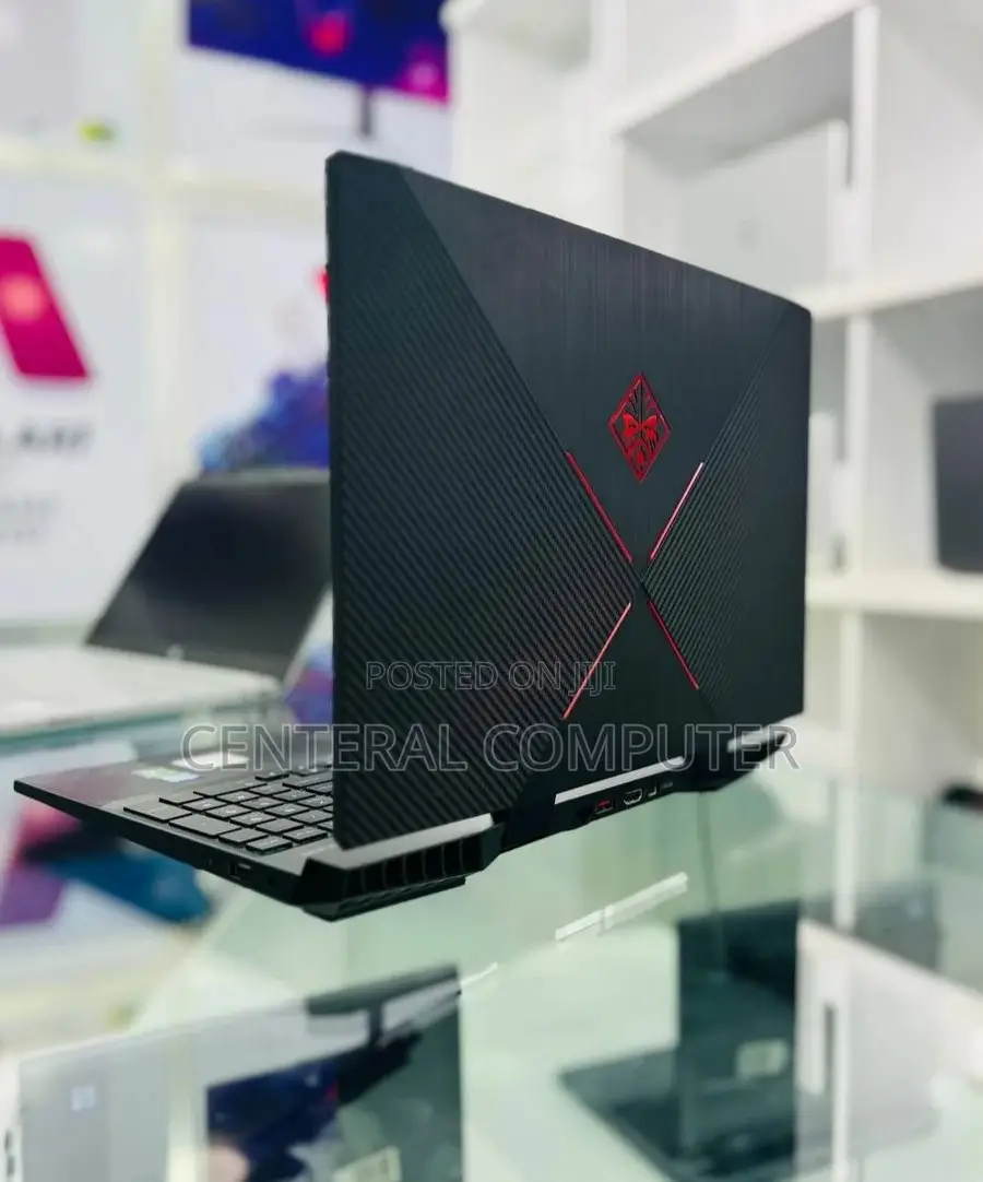 New Laptop HP Omen 15-Ce0xx 32GB Intel Core I7 SSD 1T