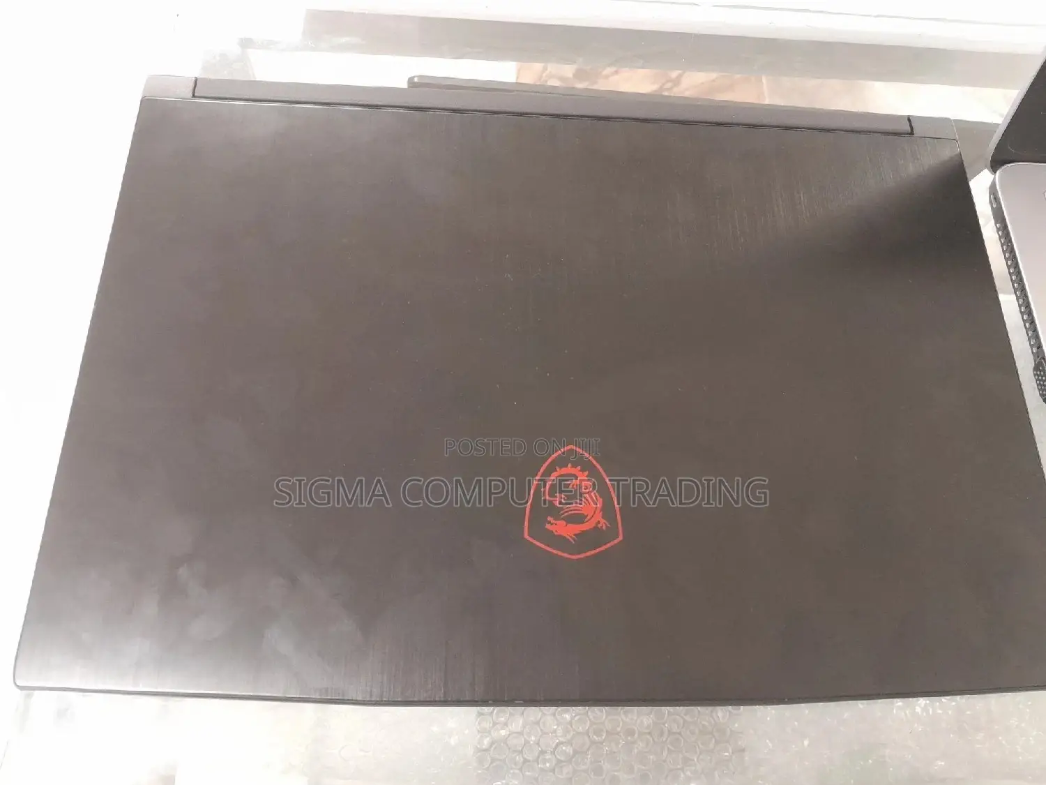 New Laptop MSI GF63 16GB Intel Core i5 SSD 512GB