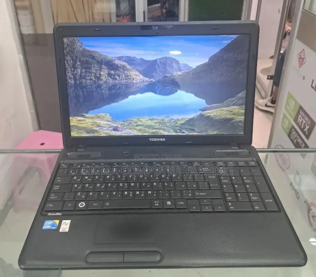Laptop Toshiba Satellite C55 4GB Intel Core I3 HDD 500GB